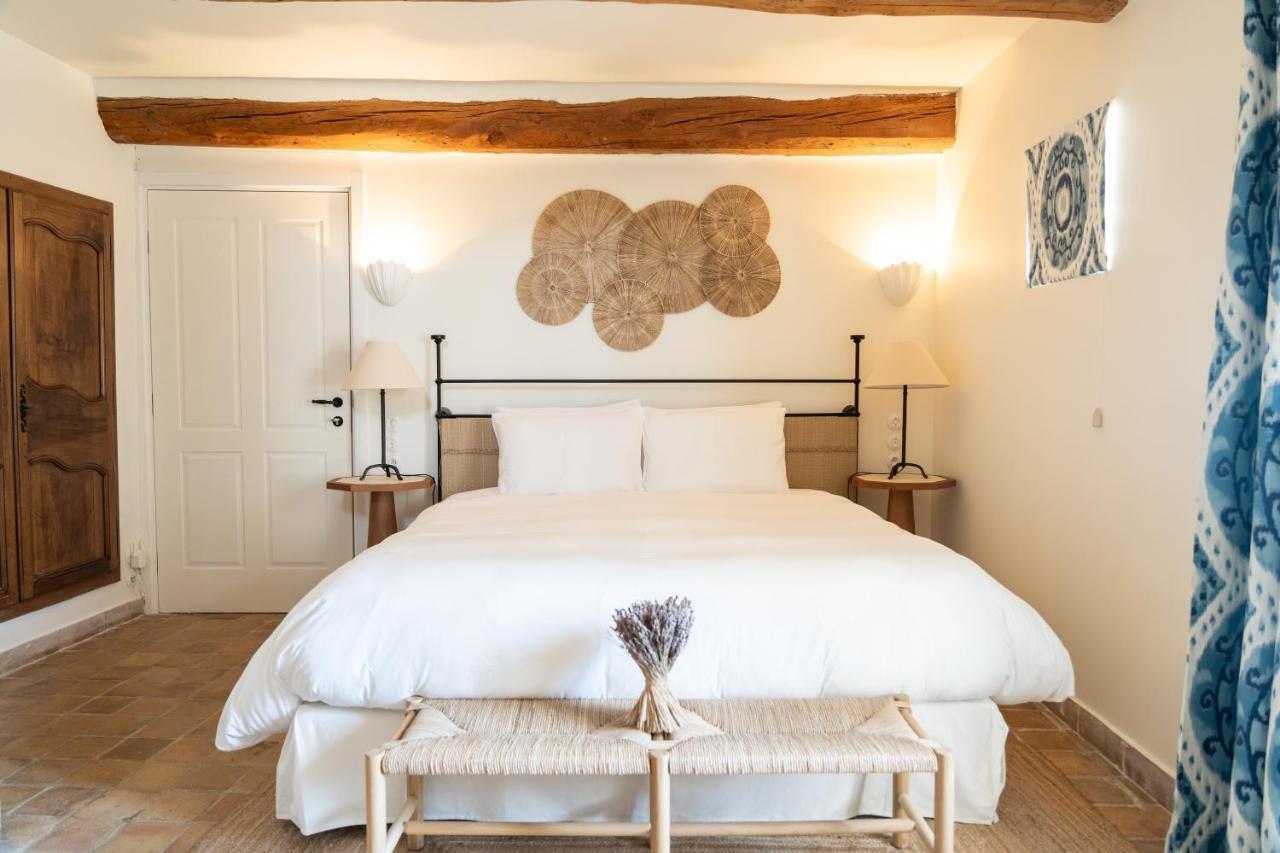 Chateau Les Crostes Lodge