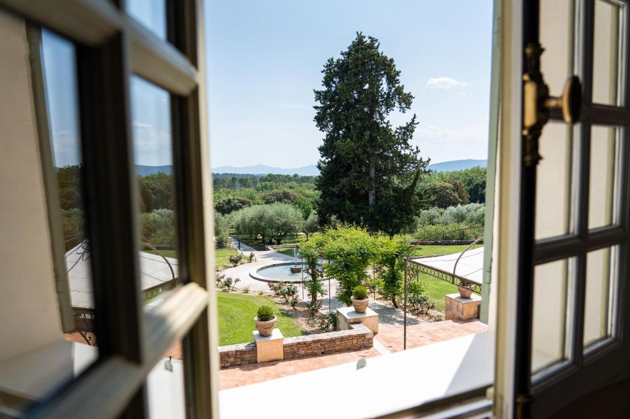 Chateau Les Crostes Lodge