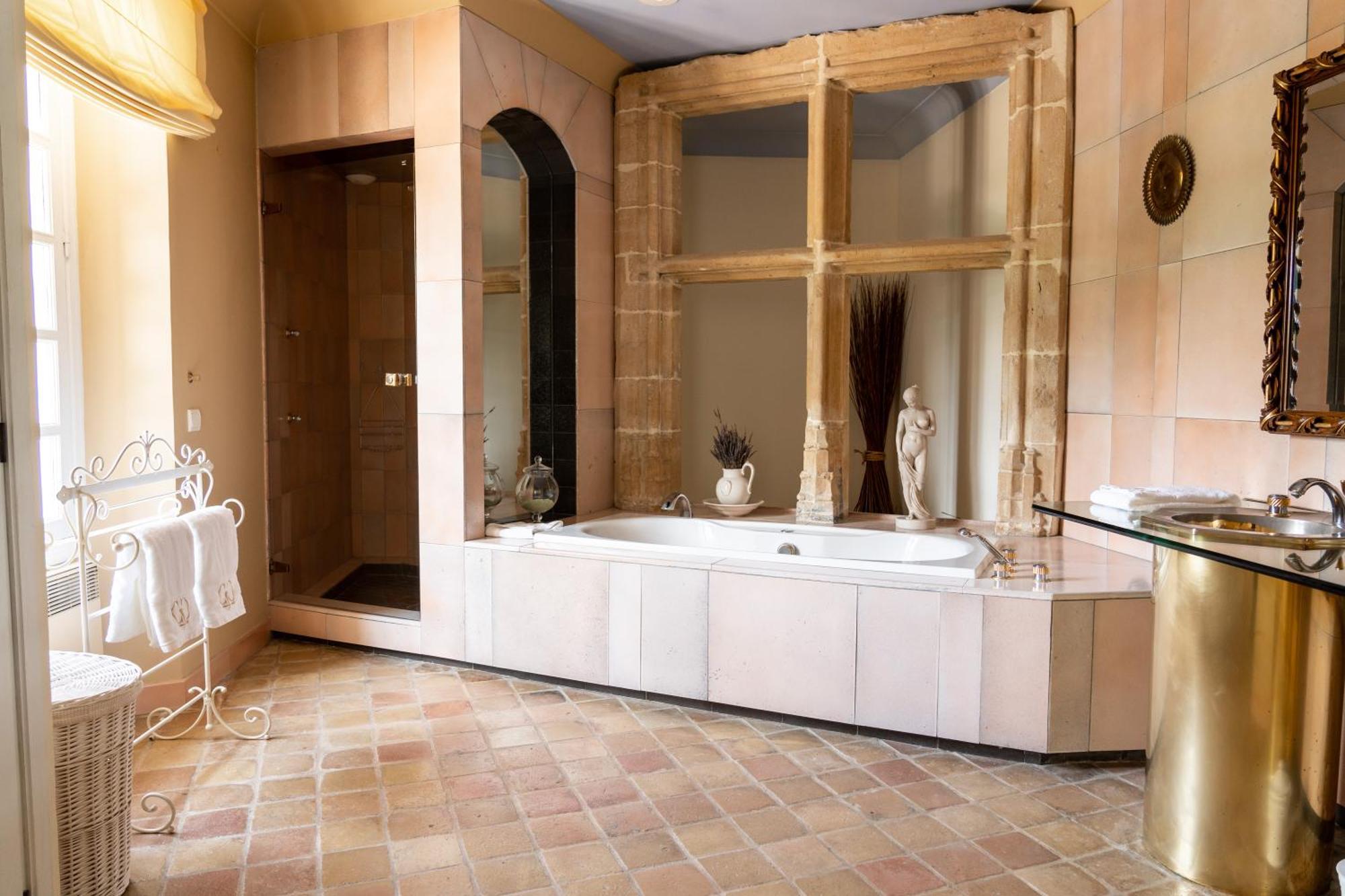 Chateau Les Crostes * Lorgues