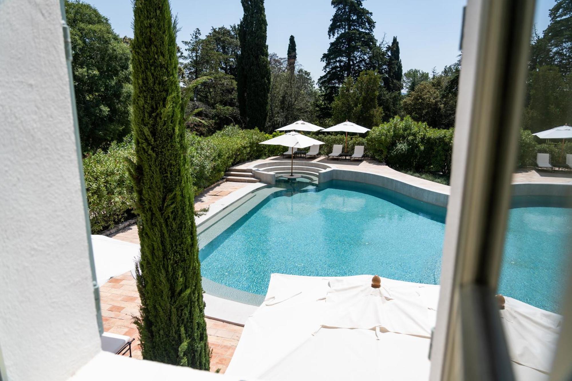Chateau Les Crostes Lodge