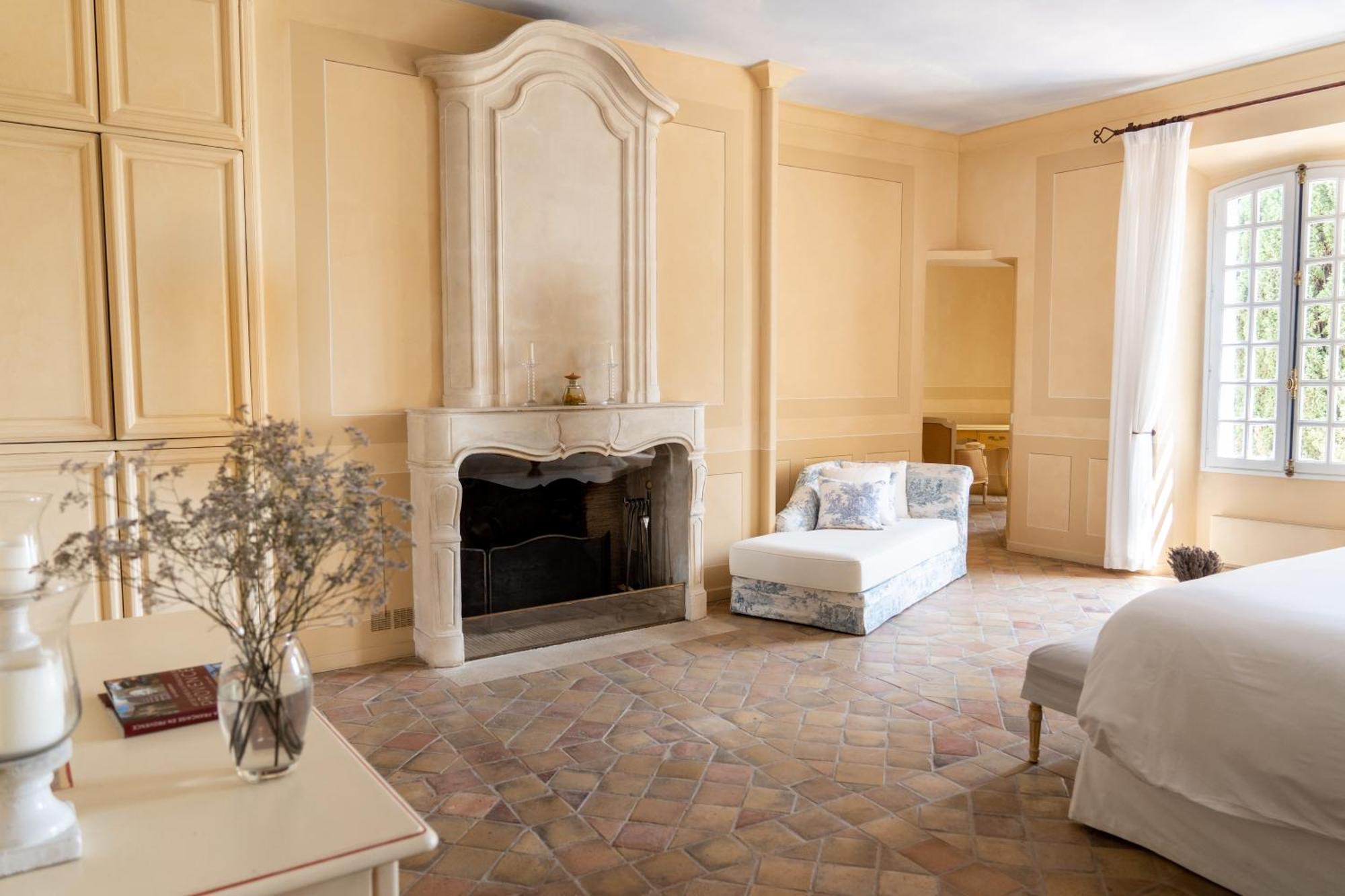 Chateau Les Crostes Lodge Lorgues